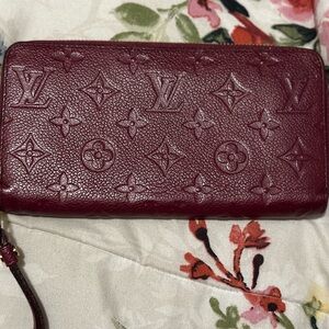 🎉SOLD🎉Louis Vuitton Empreinte zippy wallet - Scarlet color.